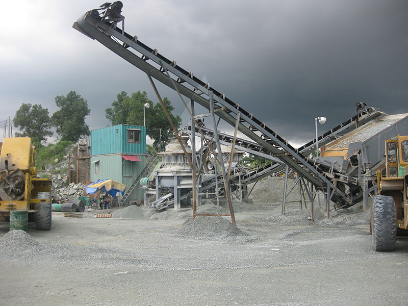 破碎花崗巖的破碎設(shè)備介紹 1 破碎花岗岩的破碎设备介绍