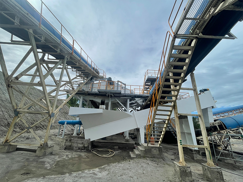 玄武巖制砂機的性能優(yōu)勢和價格 1 玄武岩制砂机的性能优势和价格 - 上海丁博重工(images 1)